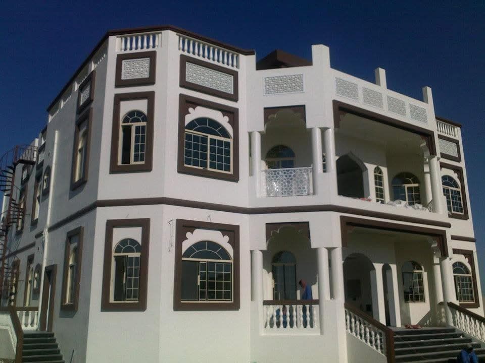 The Grand Onyx Manor